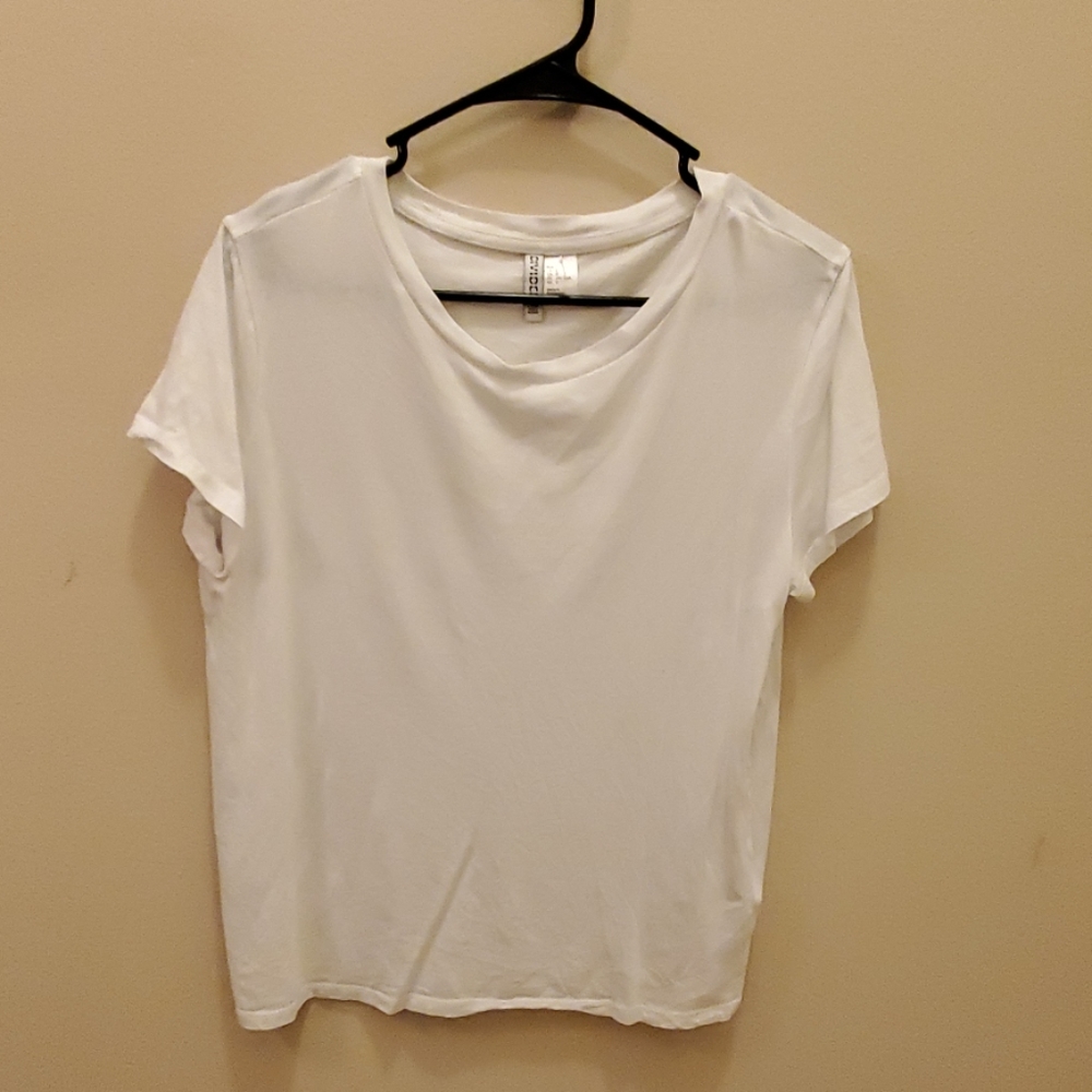 White T-shirt